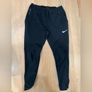 Nike Pro Joggers